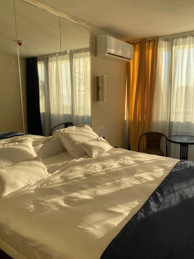 Apartments Batumi Studio V Экстерьер фото