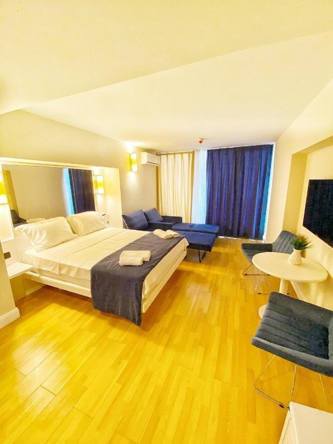 Apartments Batumi Studio V Экстерьер фото