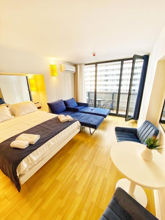 Apartments Batumi Studio V Экстерьер фото