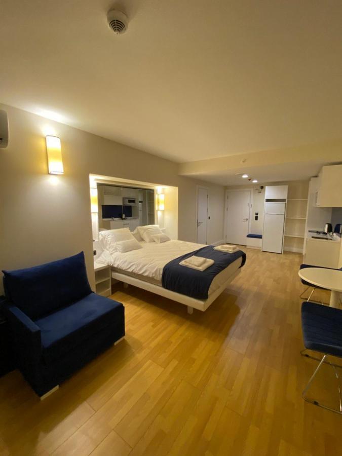 Apartments Batumi Studio V Экстерьер фото