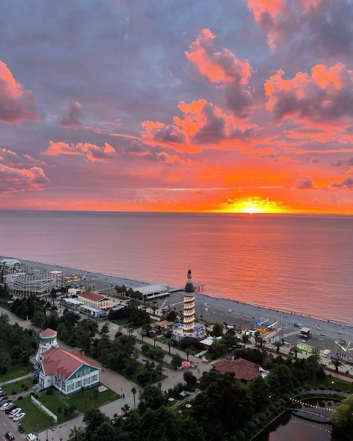 Apartments Batumi Studio V Экстерьер фото