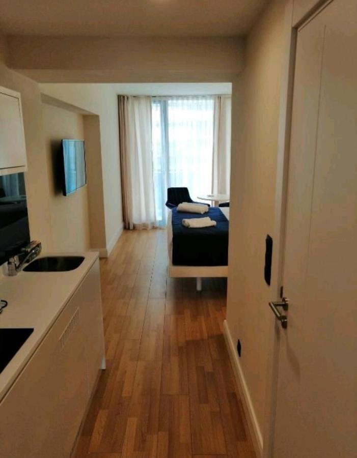 Apartments Batumi Studio V Экстерьер фото