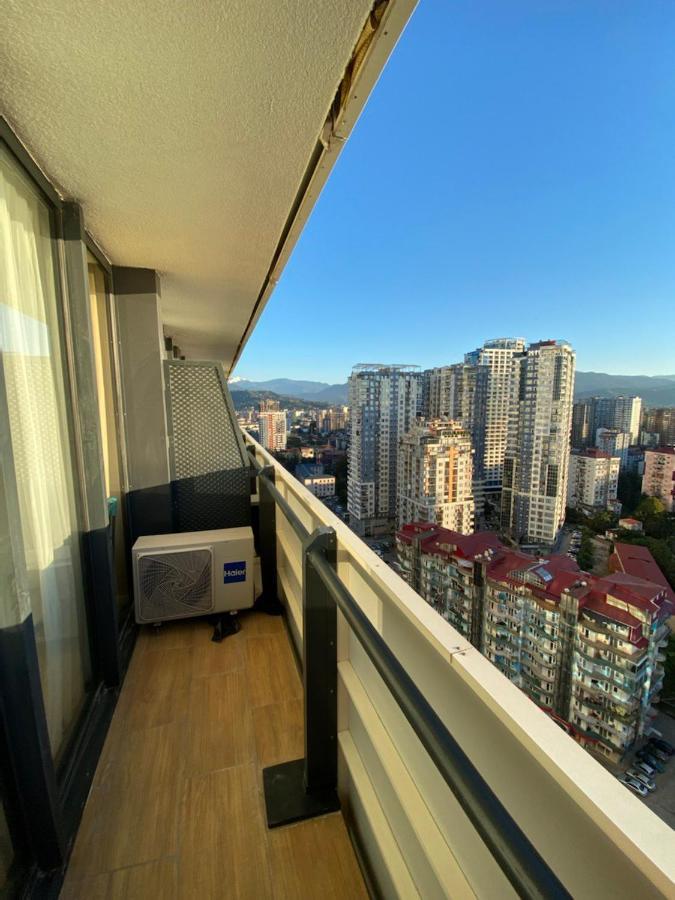 Apartments Batumi Studio V Экстерьер фото